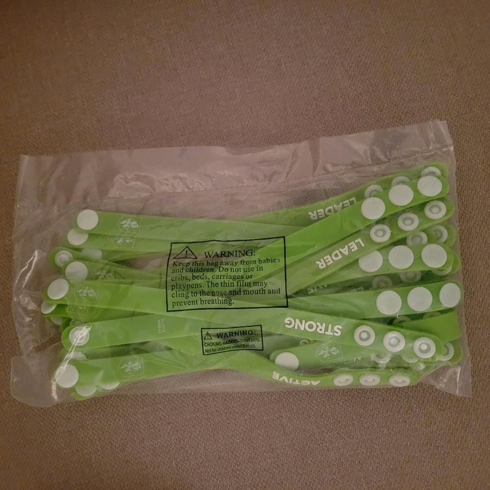 Key Chains & Bracelets - Picture 12 of 16
